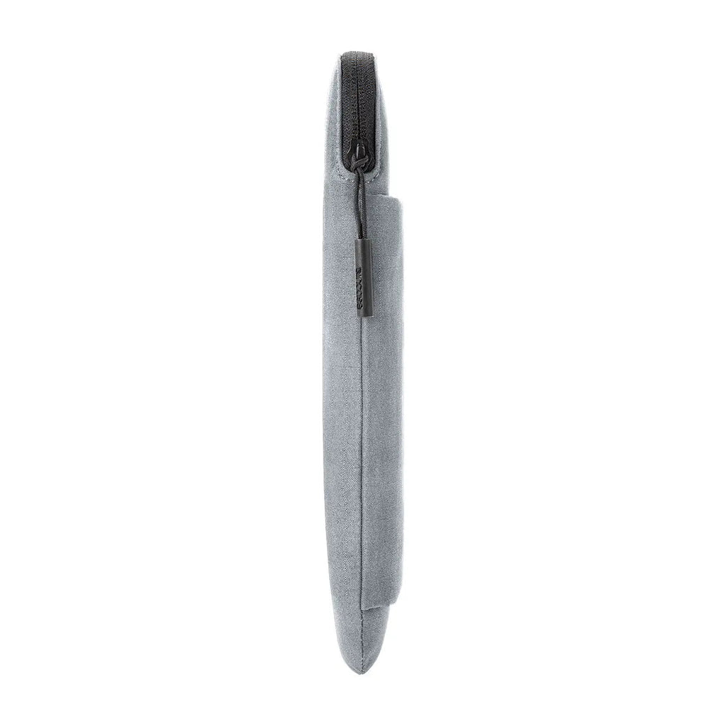 Incase Go Sleeve for 14-inch Laptop